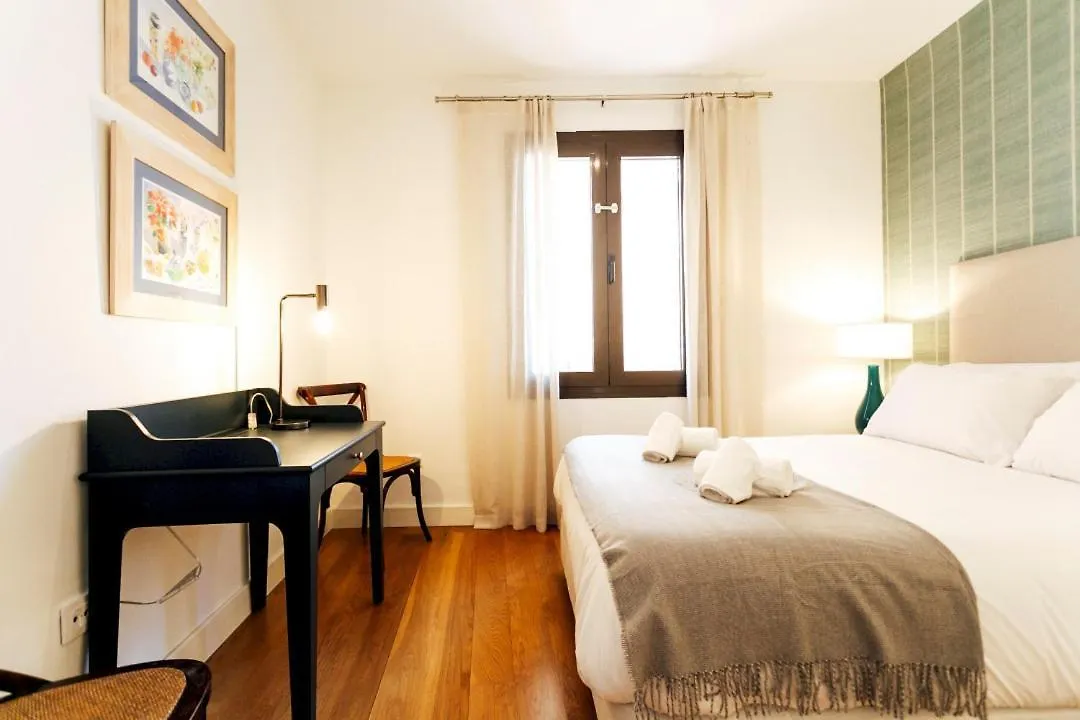 Minty Stay 3Bd Apartment - Triana Seville Spain
