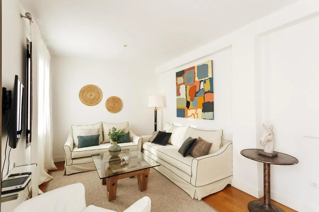 Minty Stay 3Bd Apartment - Triana Seville 0*,  Spain